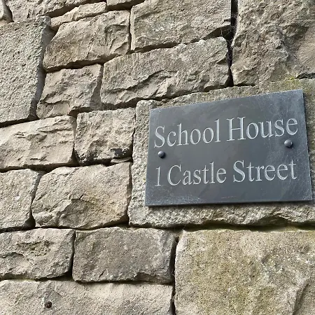 Holiday home School House